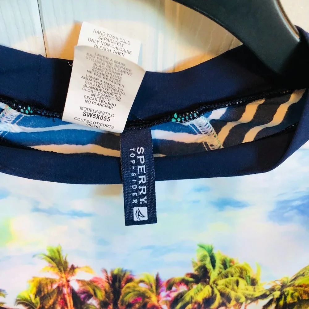 NWOT Sperry top slider swim cover up (womens) - Picture 5 of 6